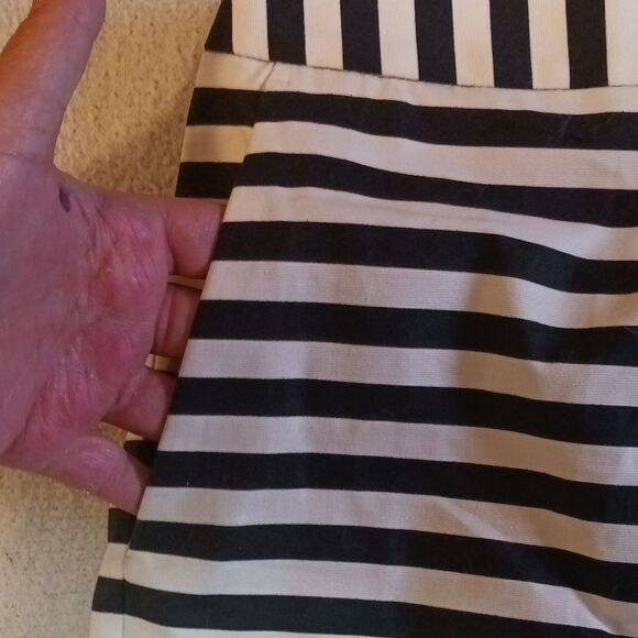 Elevate Your Summer Style with Black and White Striped Dress Shorts by Express - Picture 6 of 11